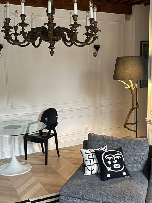 Le Grand Cerf By La Chambre A Cote 메스 외부 사진